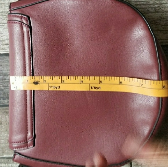 3/$20 or 2/$15 - Picture 5 of 7